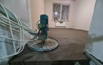 формирование полусухой стяжки пола